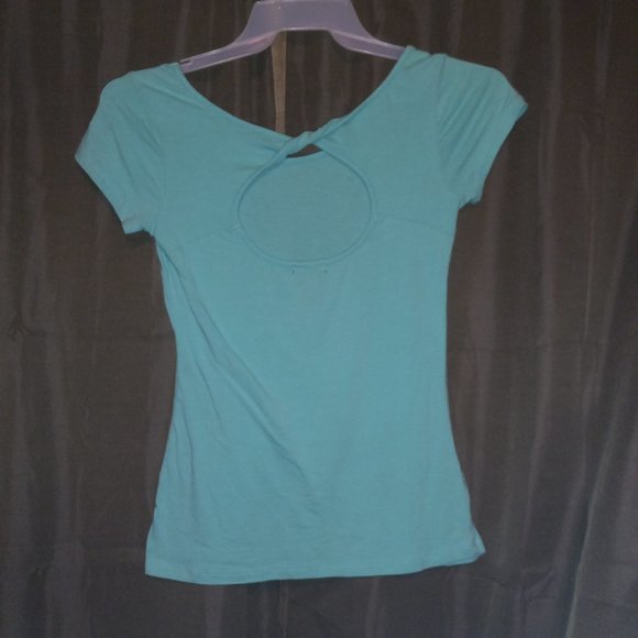 Aqua T Shirt with Circle cutout - Picture 2 of 3
